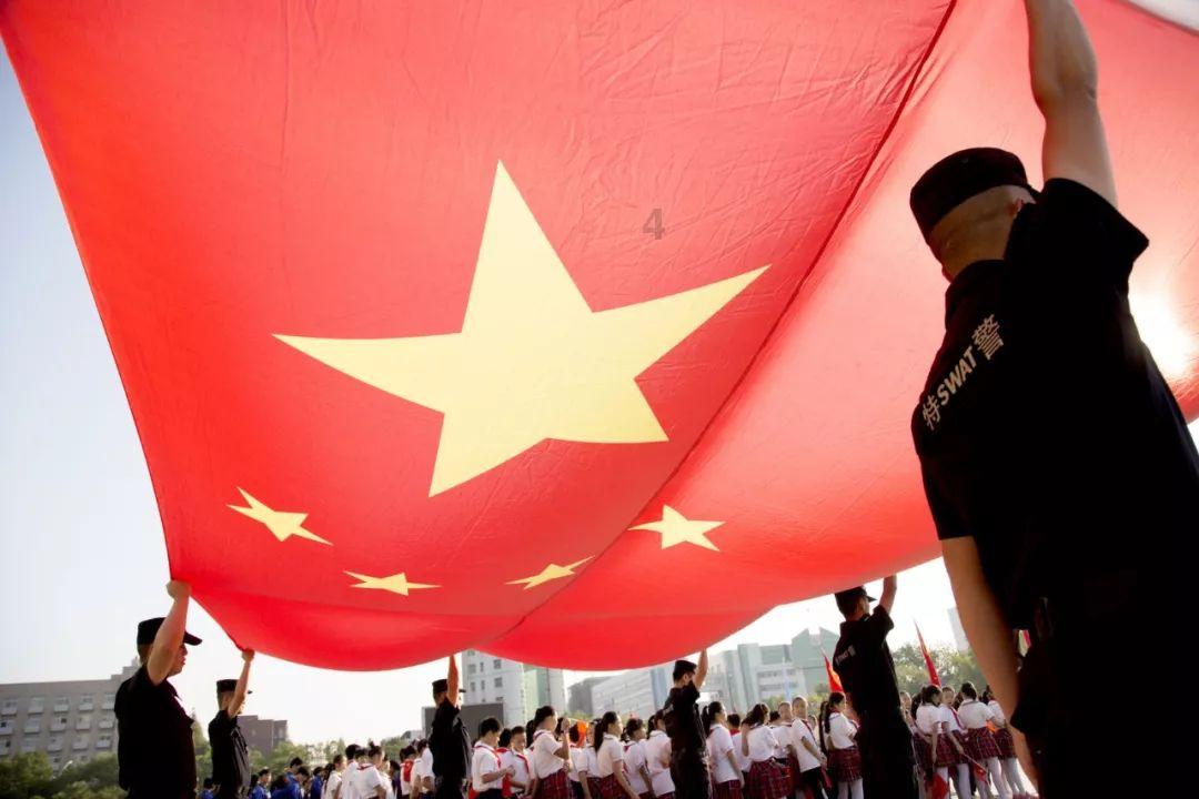 年前美发已火爆 你安排上了吗?